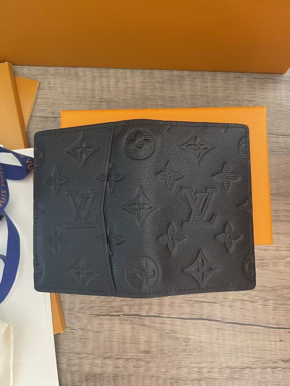 Louis Vuitton Pocket Organizer - Picture 4 of 10